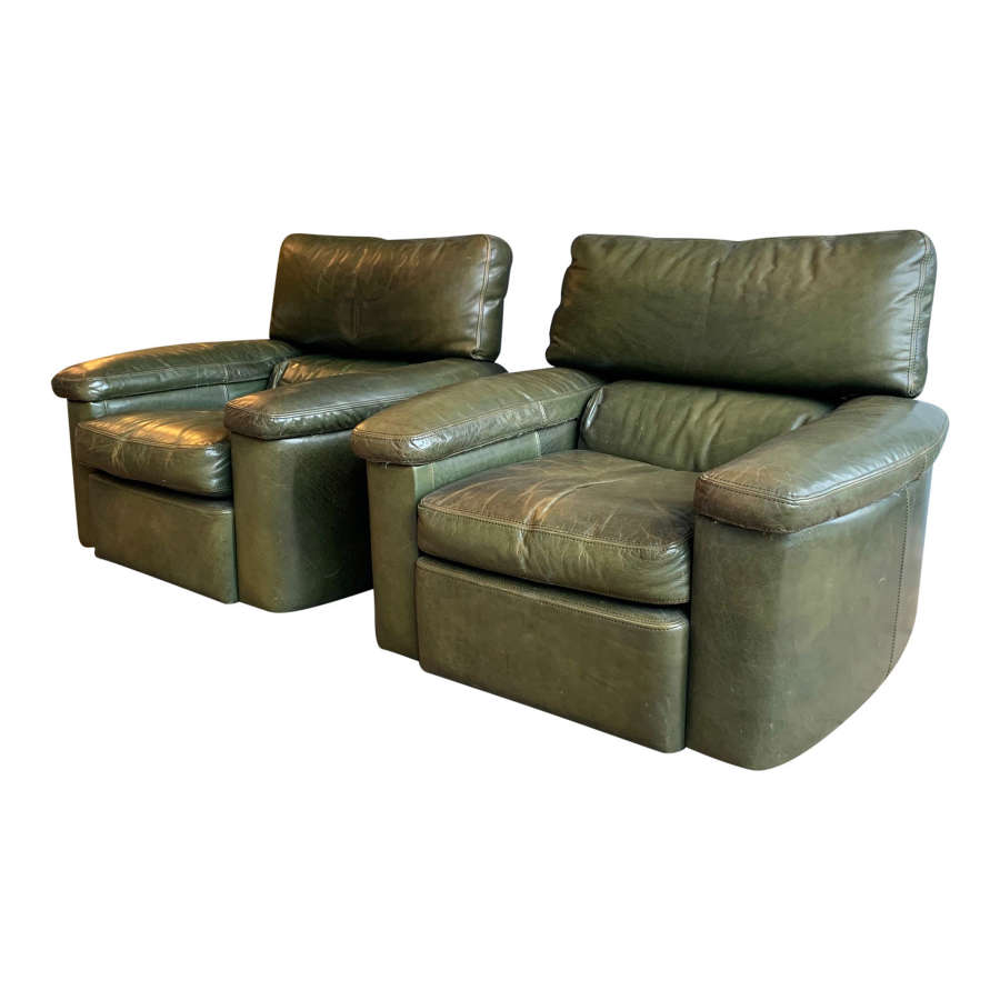 Pair of Late 20th Century Green Leather armchairs