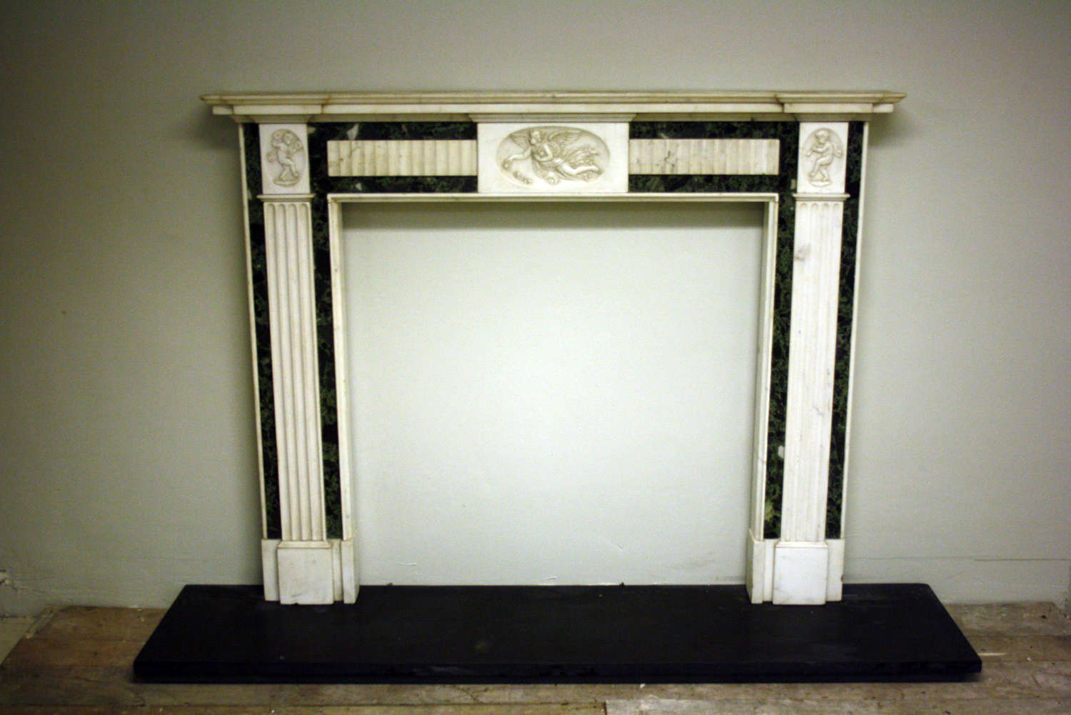 Early 20th Century Green and white Marble Fireplace